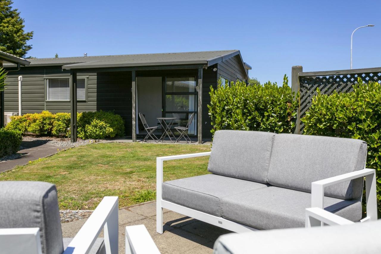You Little Beauty - Wharewaka Beach Magic Taupo Exterior photo