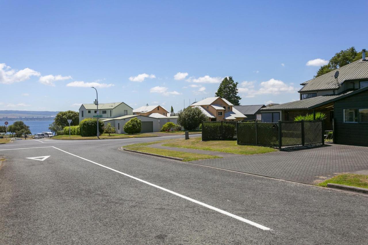 You Little Beauty - Wharewaka Beach Magic Taupo Exterior photo