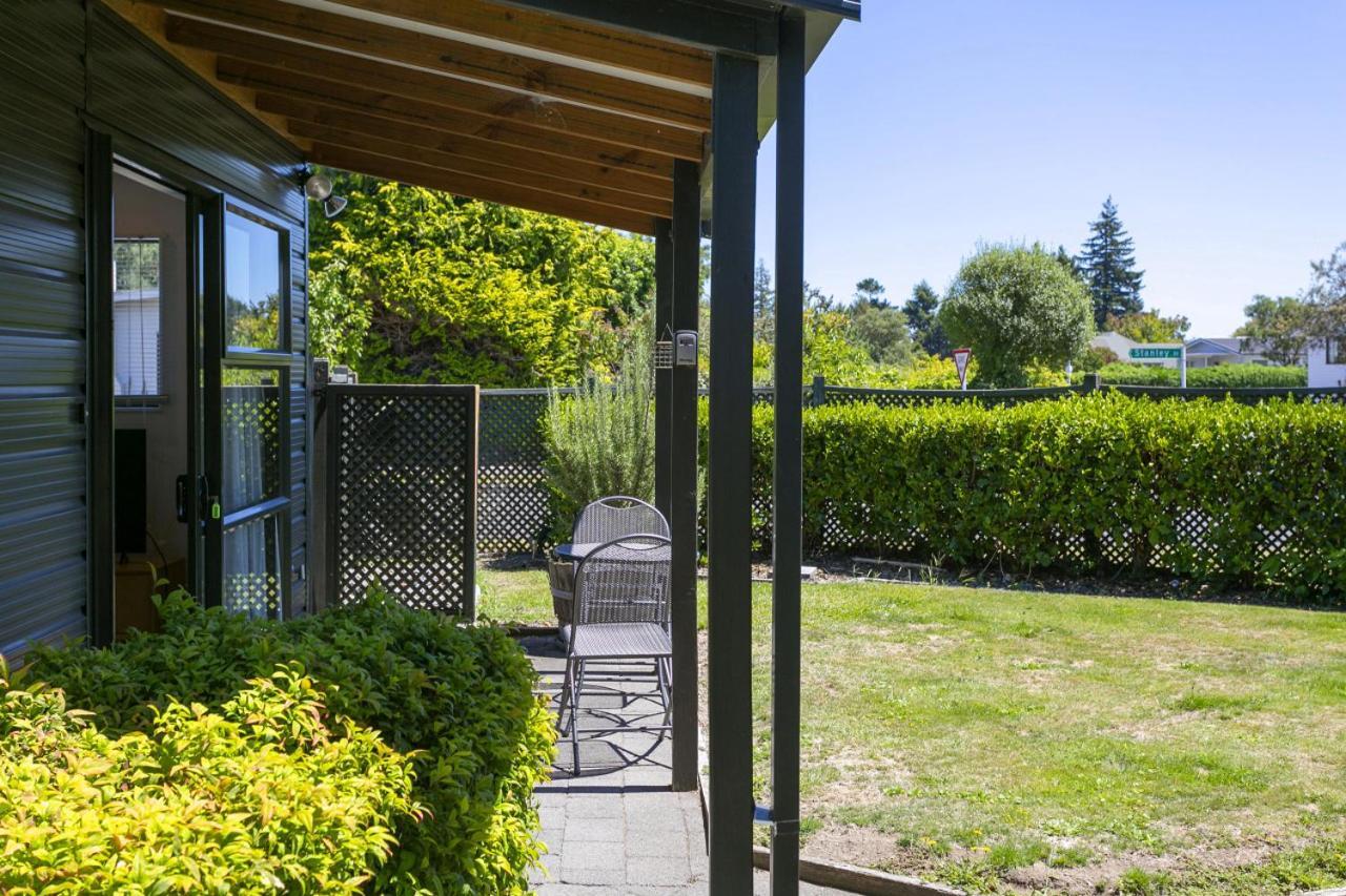 You Little Beauty - Wharewaka Beach Magic Taupo Exterior photo