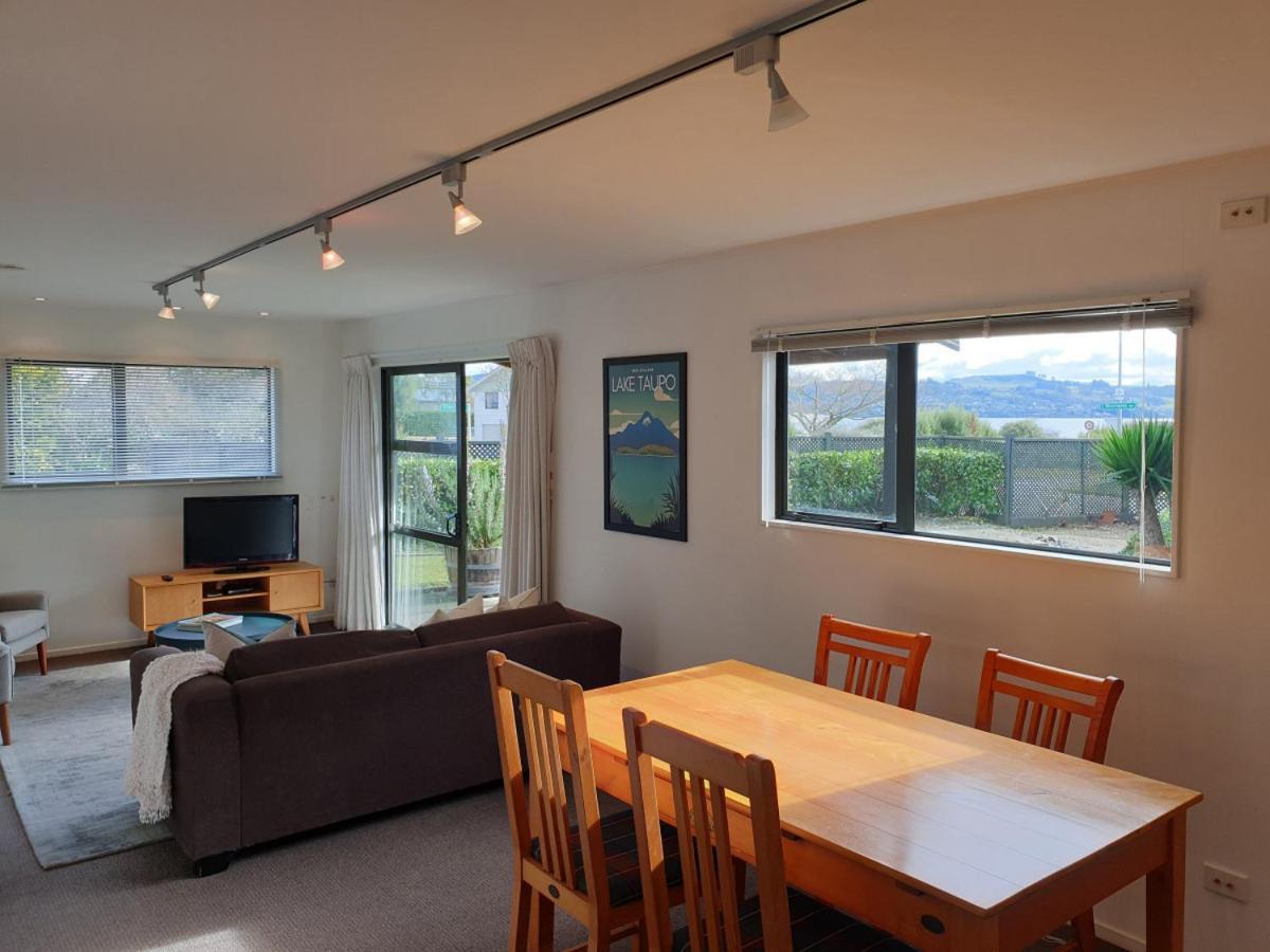 You Little Beauty - Wharewaka Beach Magic Taupo Exterior photo